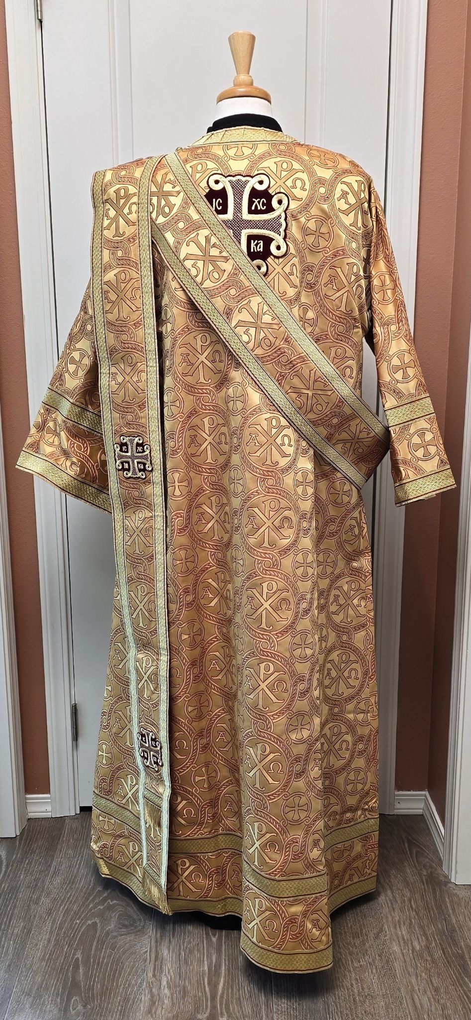 Deacon set, ChiRho gold, special crosses