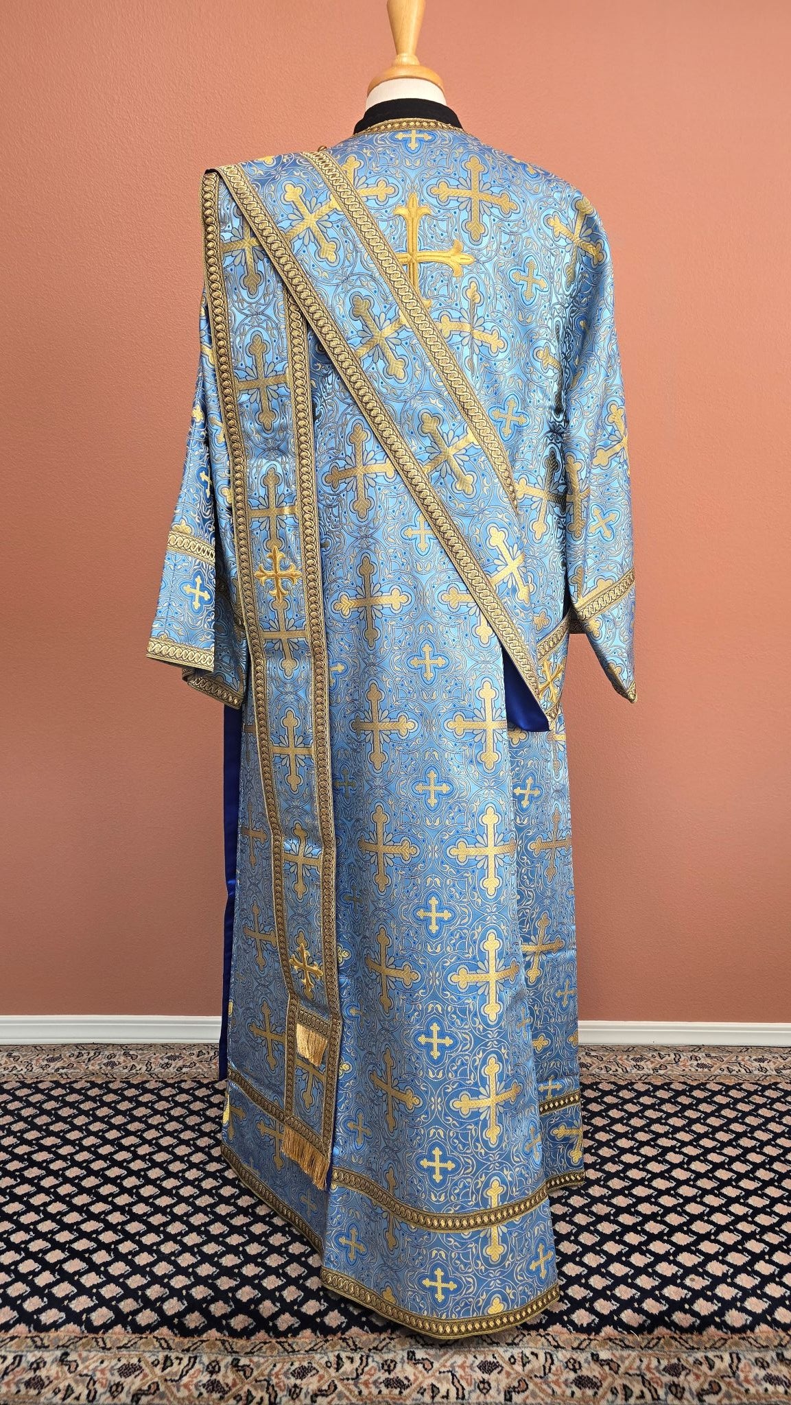 Deacon set, Chalcedon bllue