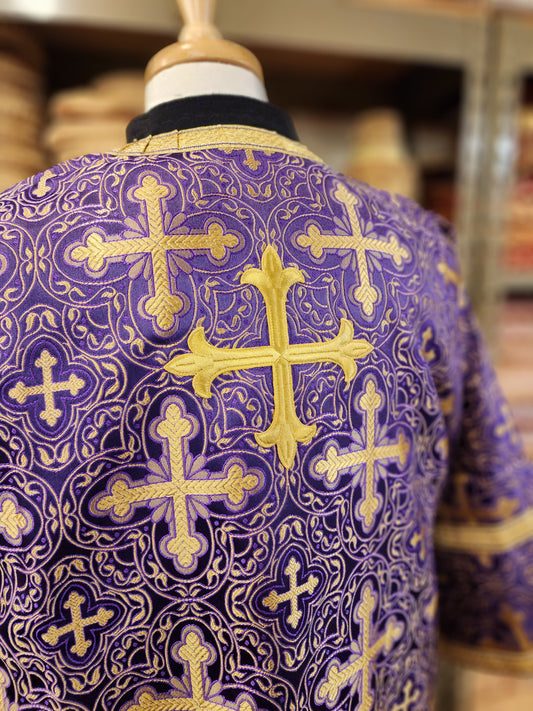 Robe, Chalcedon Purple