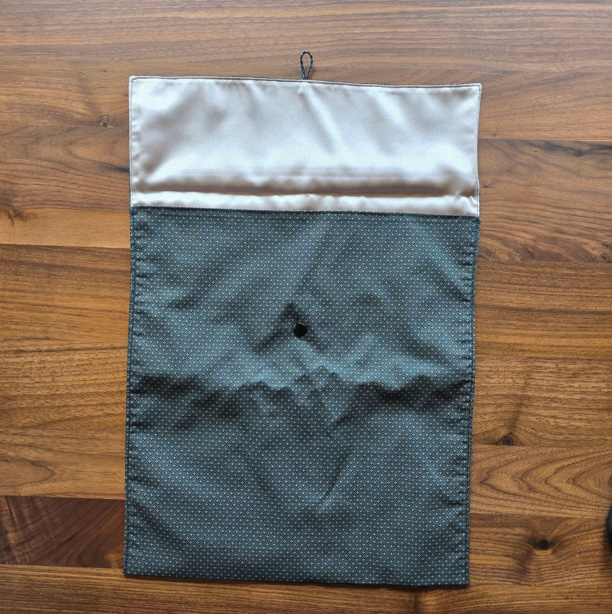 Cassock/Exorasson storage bag – East Rome Designs